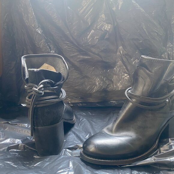 Freebird Black Casey Booties Size 10 - Excellent Condition! - Picture 4 of 5